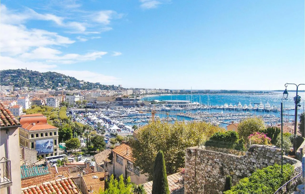 Amazing Apartment In Cannes With House Sea View 0*,  Francia