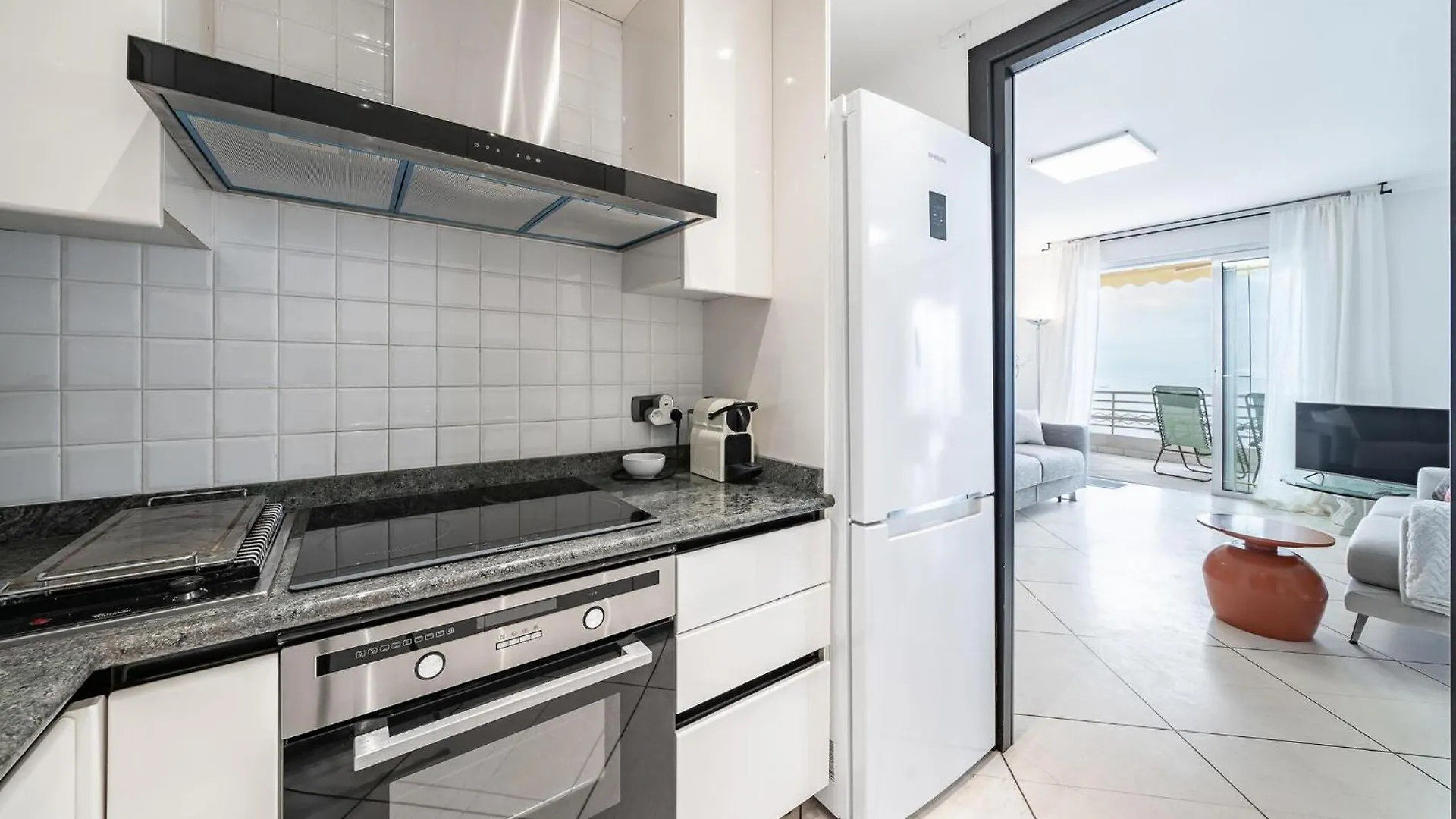 Amazing Apartment In Cannes With House Sea View Frankrig